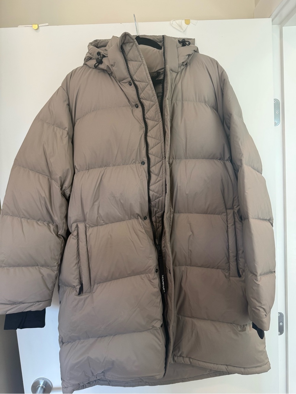 Aritzia Super puff. Women's Taupe Puffer Coat with Hood